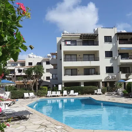 Kings Avenue - Natalia's Apartment Paphos